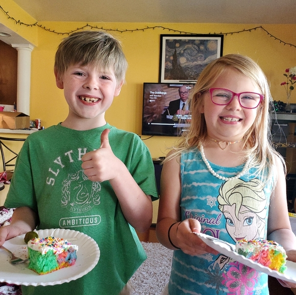 Meet your Posher, Laura - Picture 4 of 5